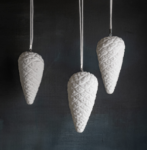 Klatt Objects - Pomme De Pin Ornement